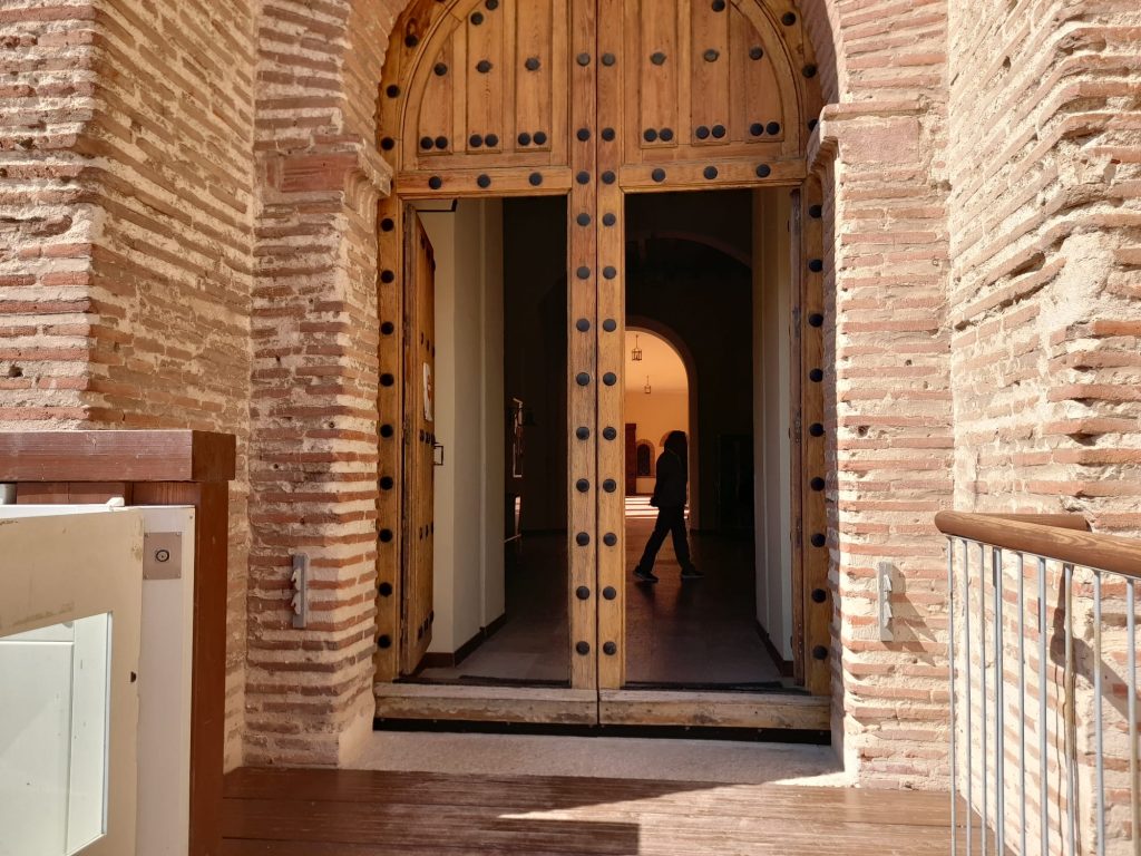 Puerta de madera 